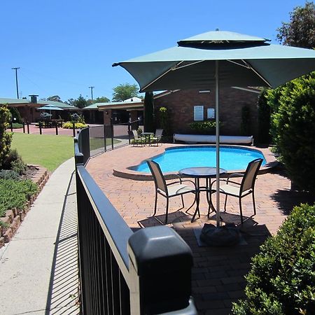 Stannum Lodge Motor Inn Stanthorpe Exteriér fotografie