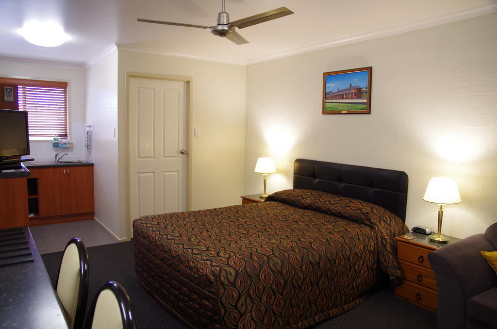 Stannum Lodge Motor Inn Stanthorpe Pokoj fotografie