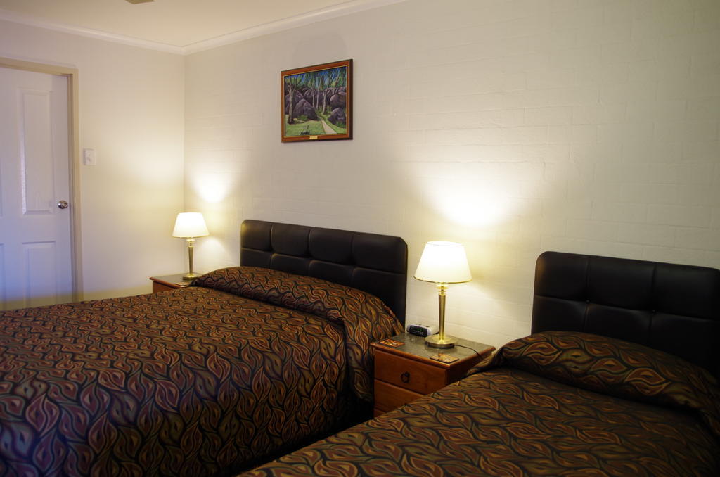 Stannum Lodge Motor Inn Stanthorpe Pokoj fotografie
