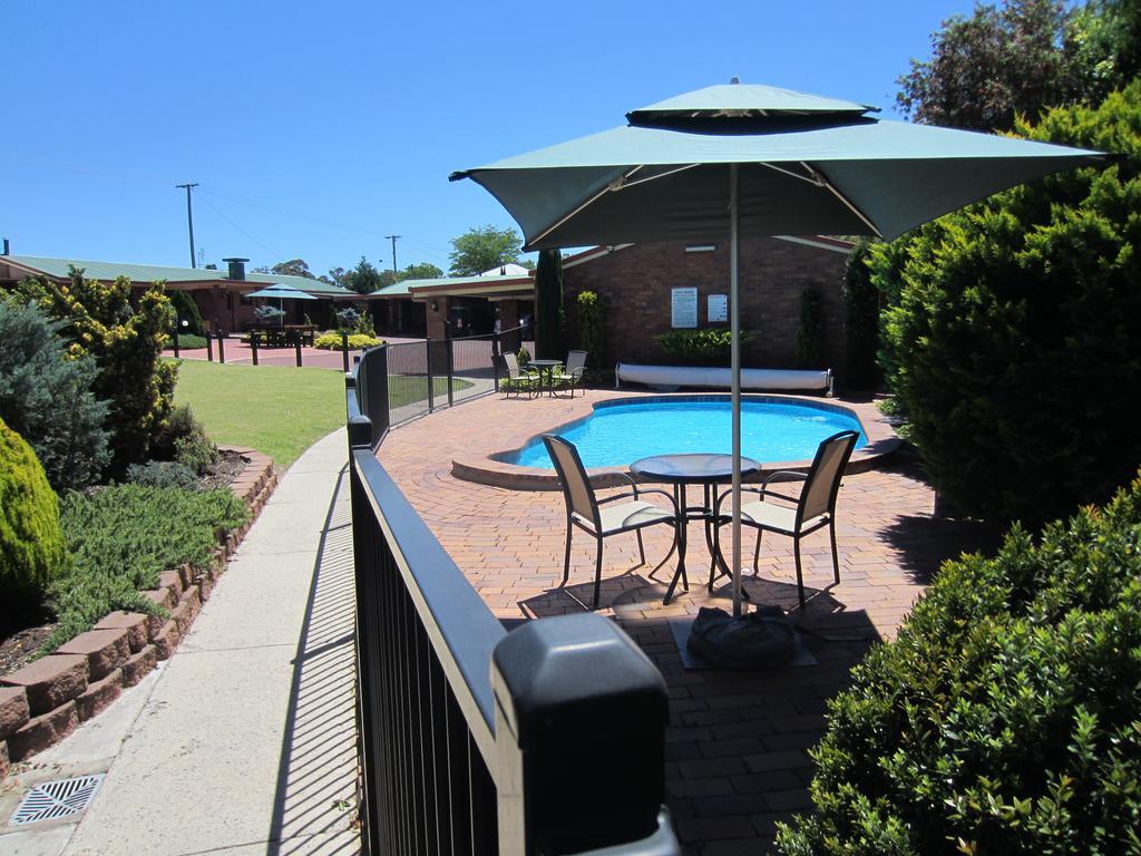 Stannum Lodge Motor Inn Stanthorpe Exteriér fotografie